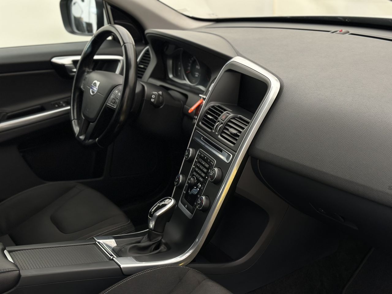 Volvo XC60 | 13