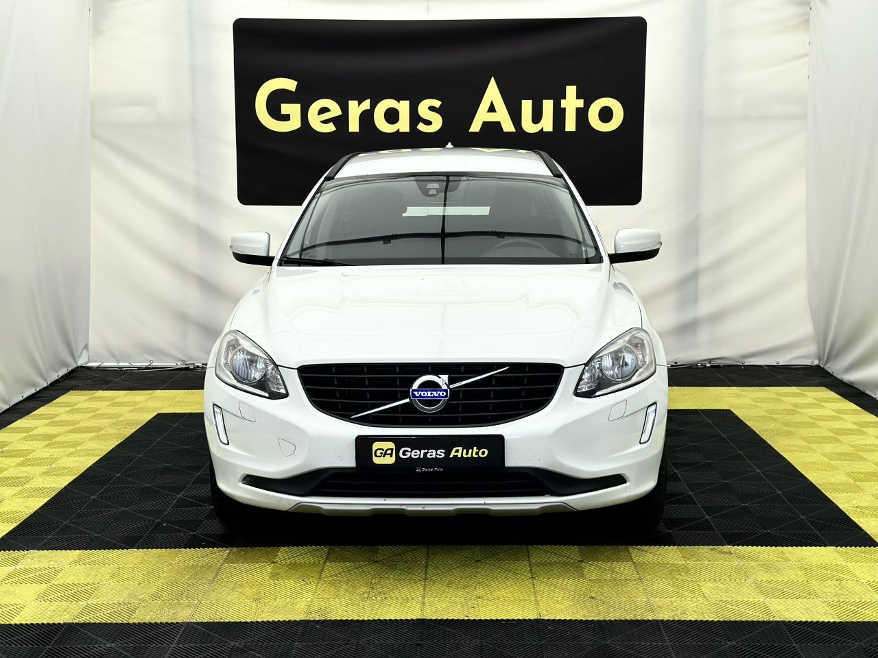 Volvo XC60 | 6