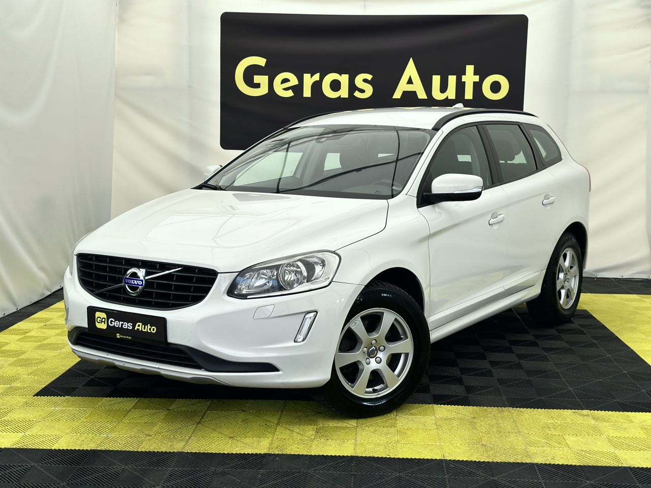 Volvo XC60, Внедорожник