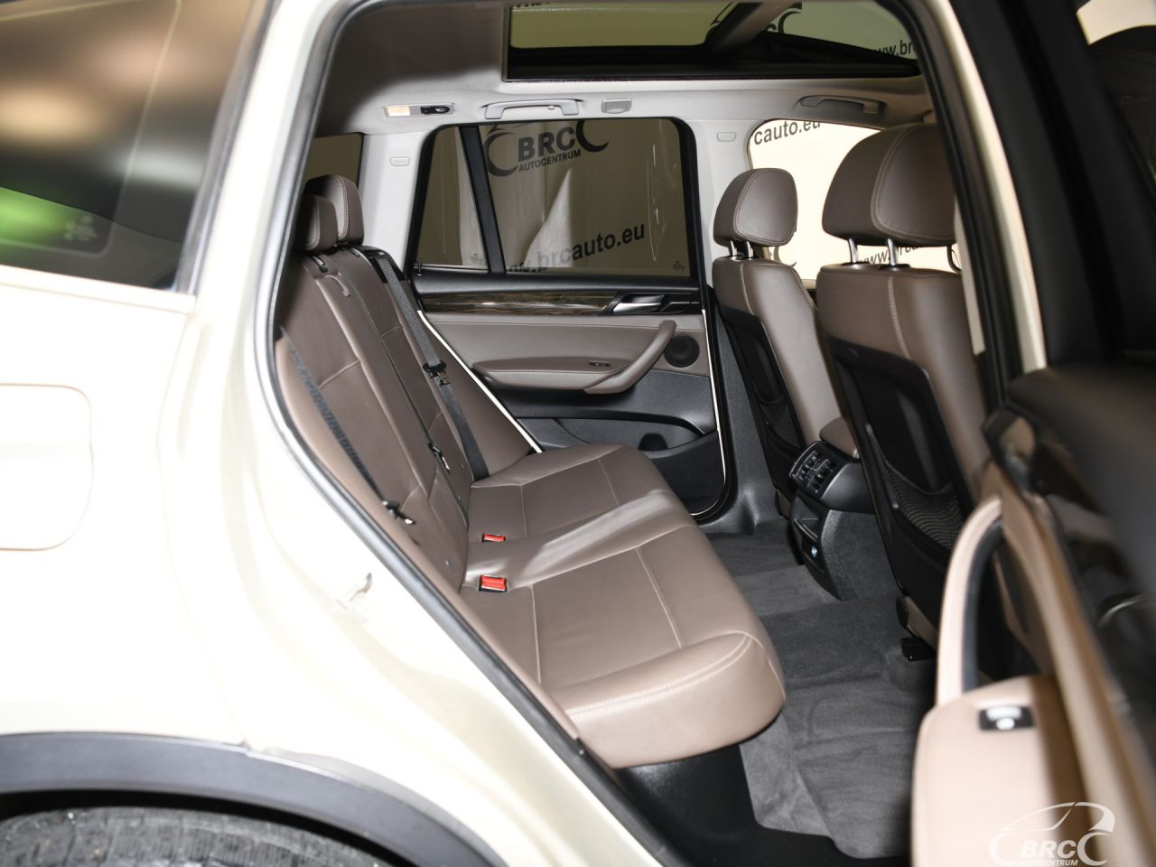 BMW X3 | 8