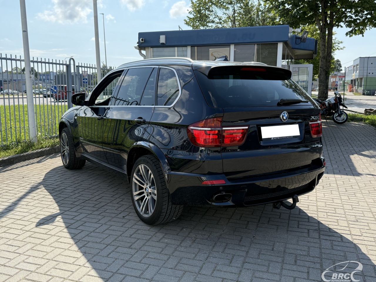 BMW X5 | 33