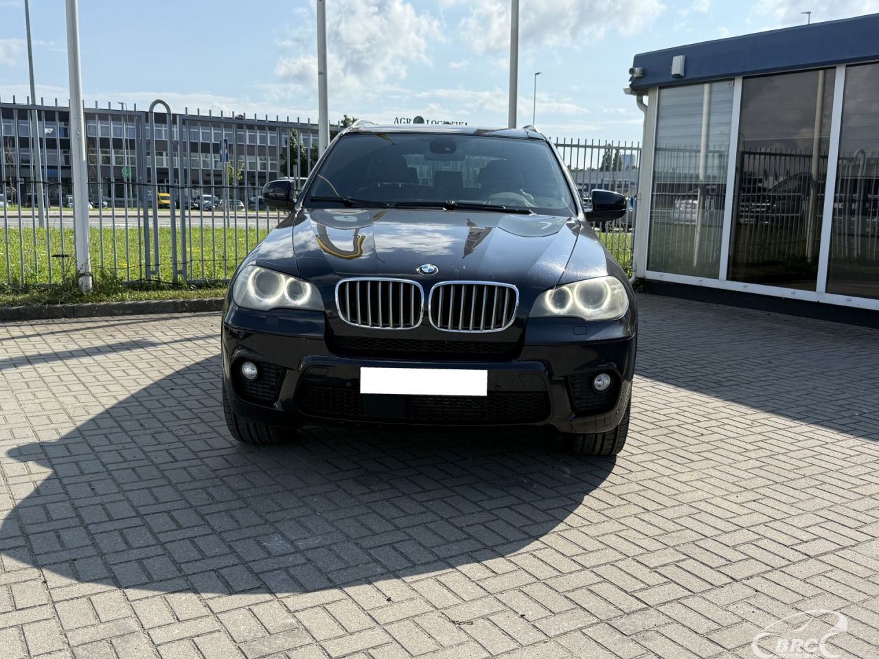 BMW X5 | 32
