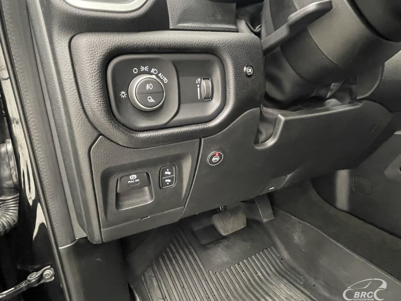 Dodge Ram | 24