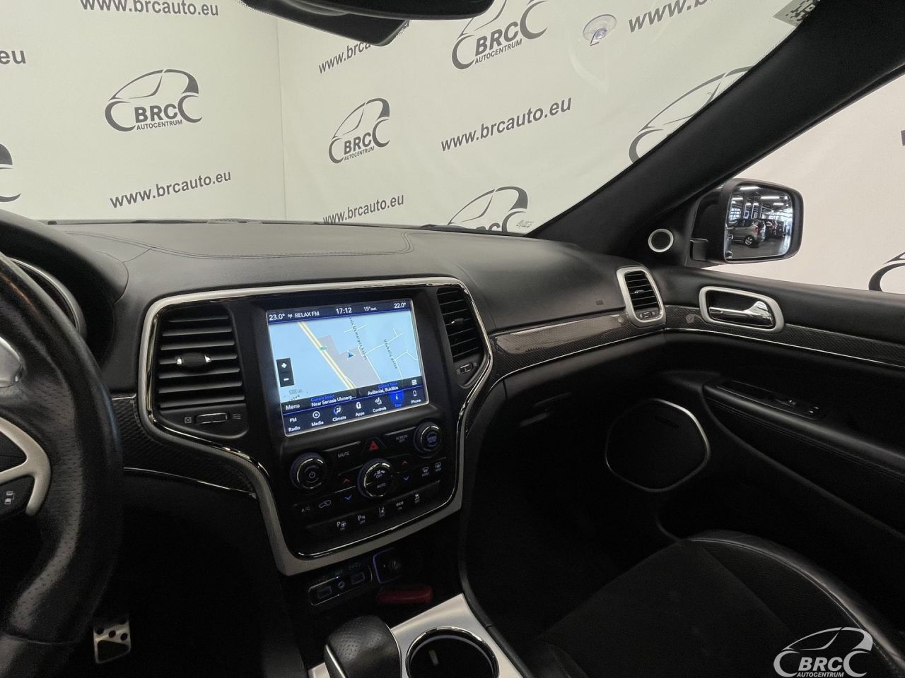Jeep Grand Cherokee | 32