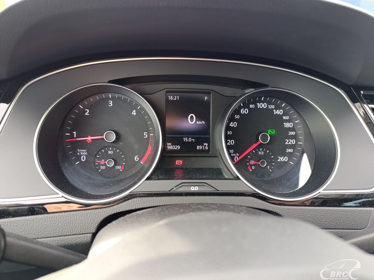 Volkswagen Passat | 35