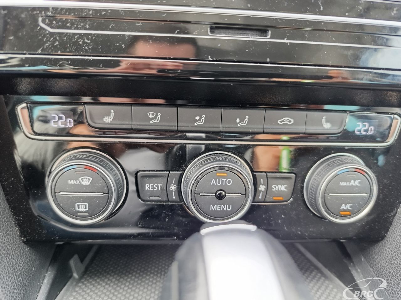 Volkswagen Passat | 40