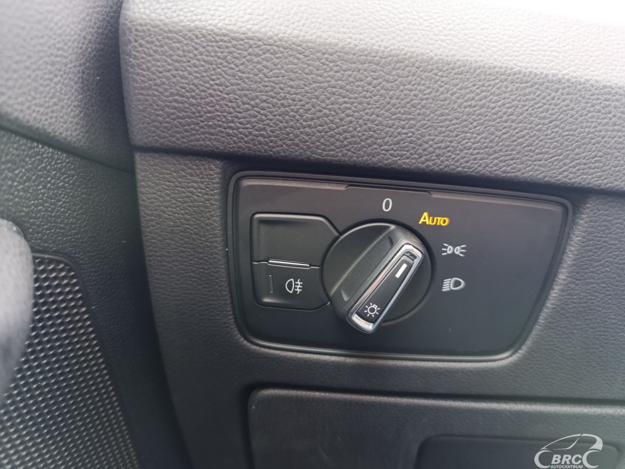Volkswagen Passat | 33