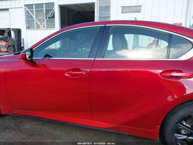 Lexus IS 350 | 13