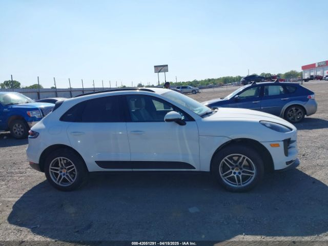 Porsche Macan | 12