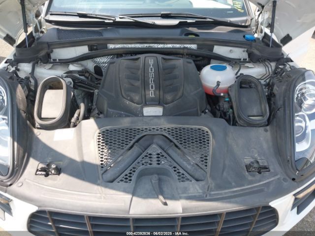 Porsche Macan | 9