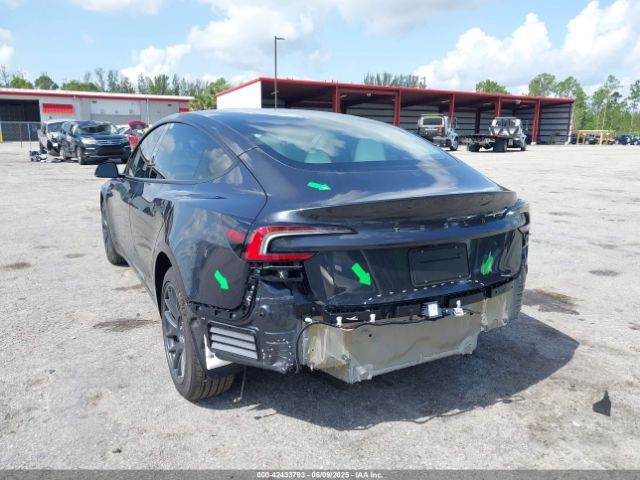 Tesla Model 3 | 5