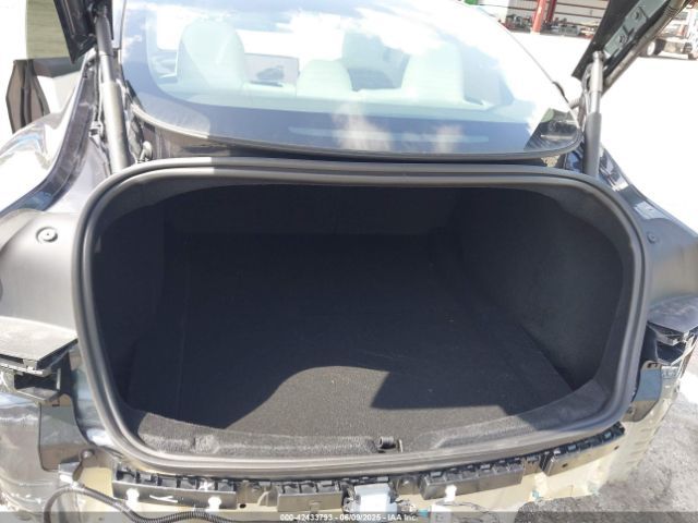 Tesla Model 3 | 20