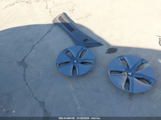 Tesla Model 3 | 11