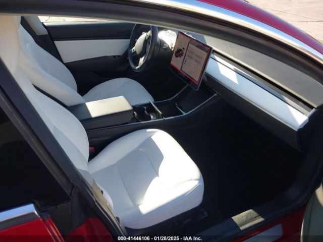 Tesla Model 3 | 4