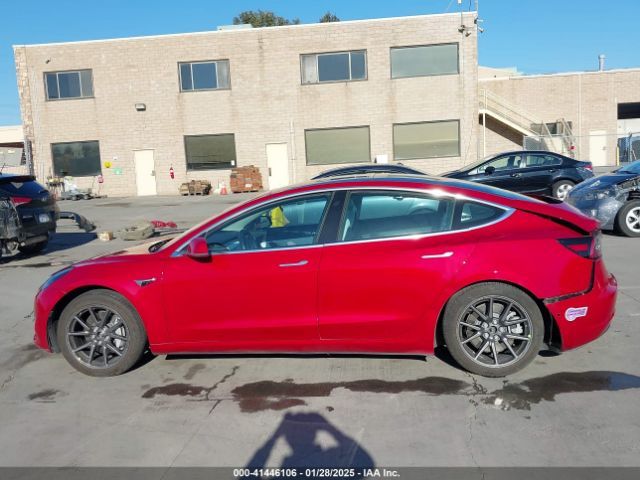 Tesla Model 3 | 14