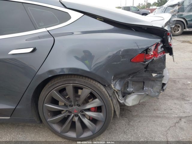 Tesla Model S | 20
