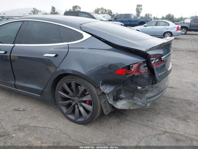 Tesla Model S | 19