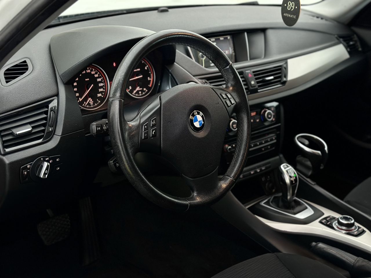 BMW X1 | 6