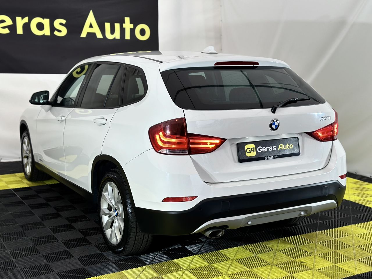 BMW X1 | 3