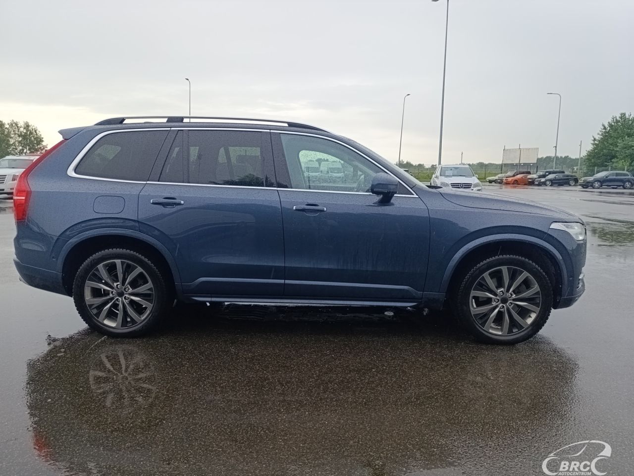 Volvo XC90 | 9