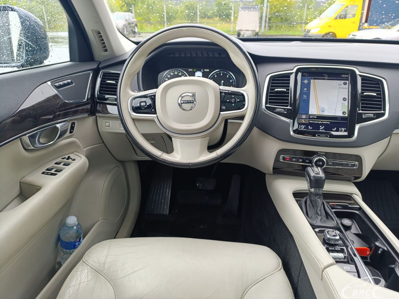 Volvo XC90 | 21