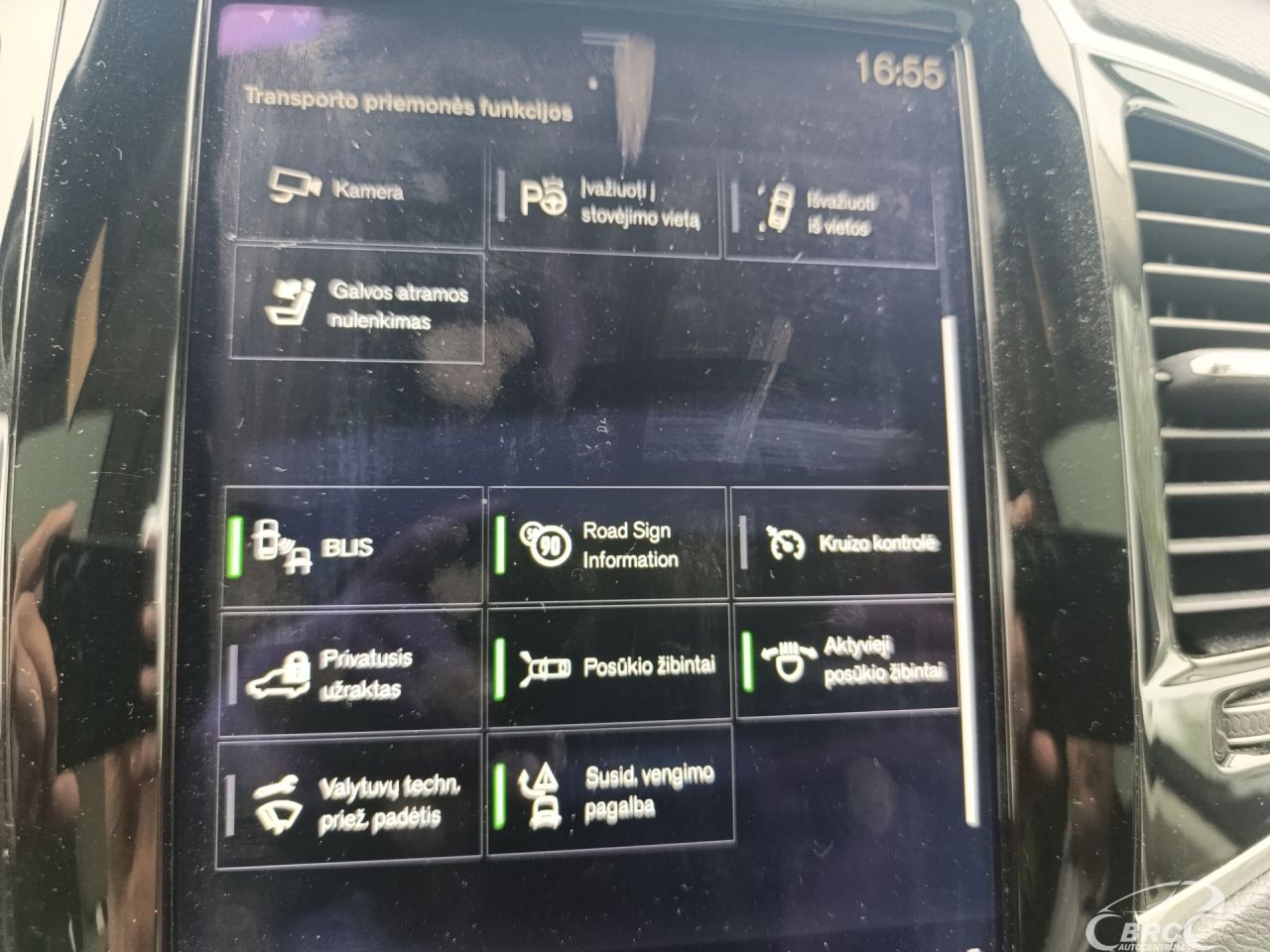Volvo XC90 | 38
