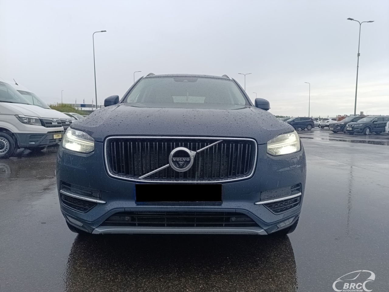 Volvo XC90 | 12