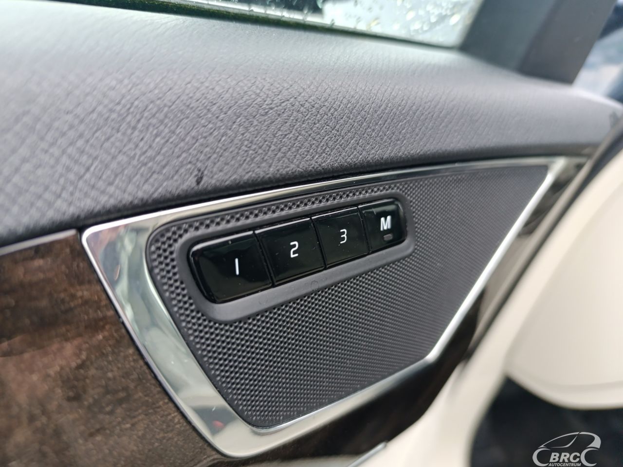Volvo XC90 | 46