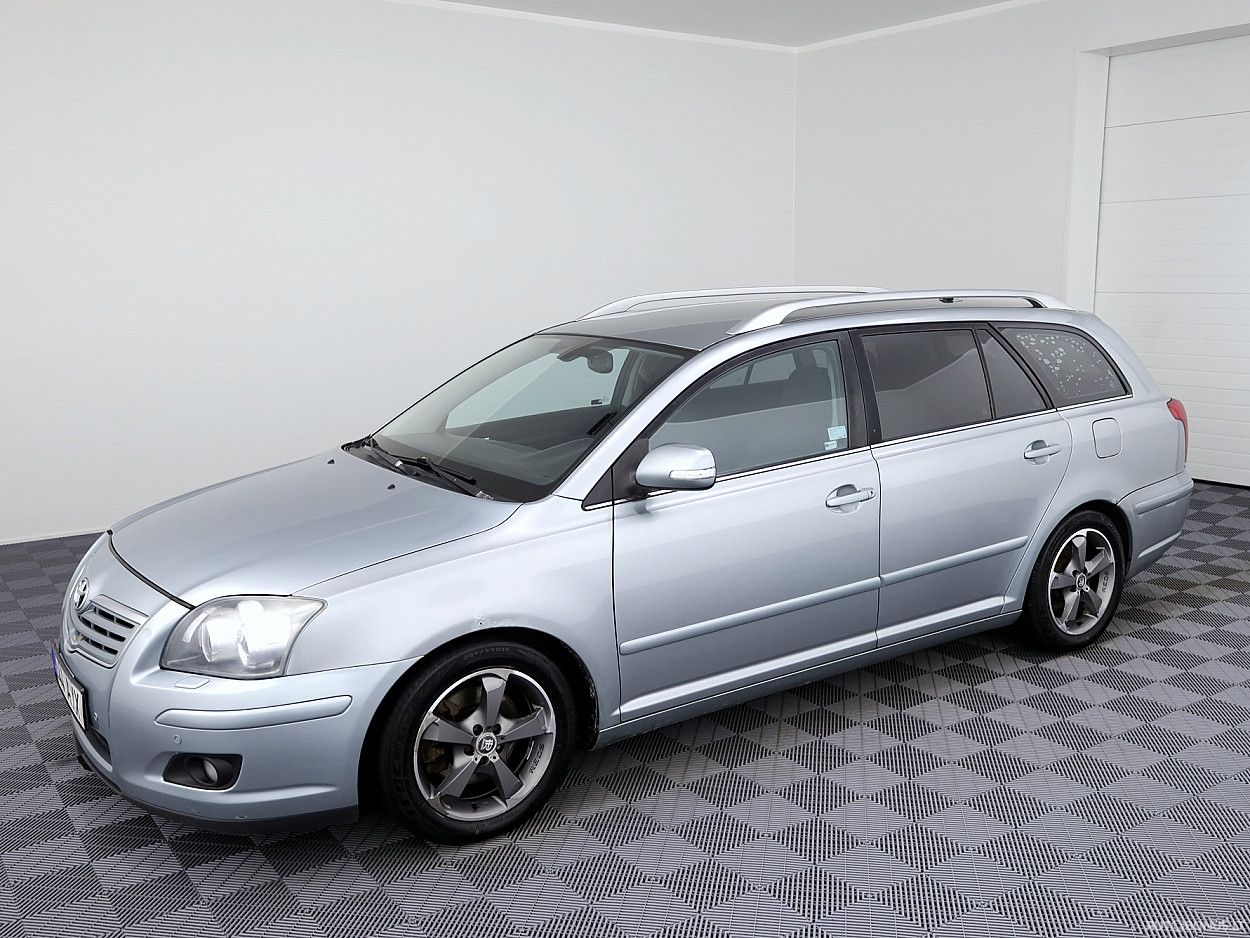 Toyota Avensis | 1