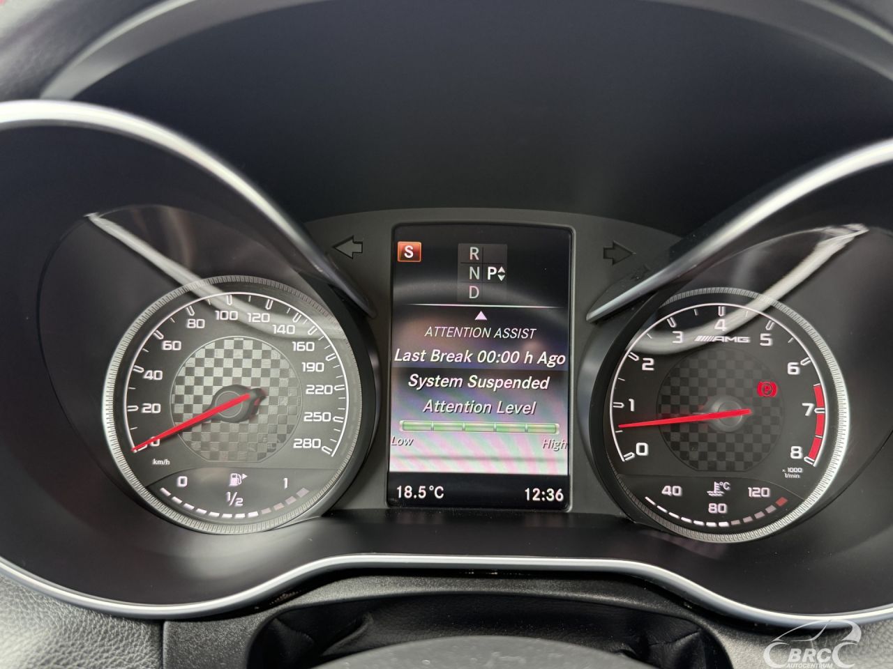 Mercedes-Benz C450 | 29