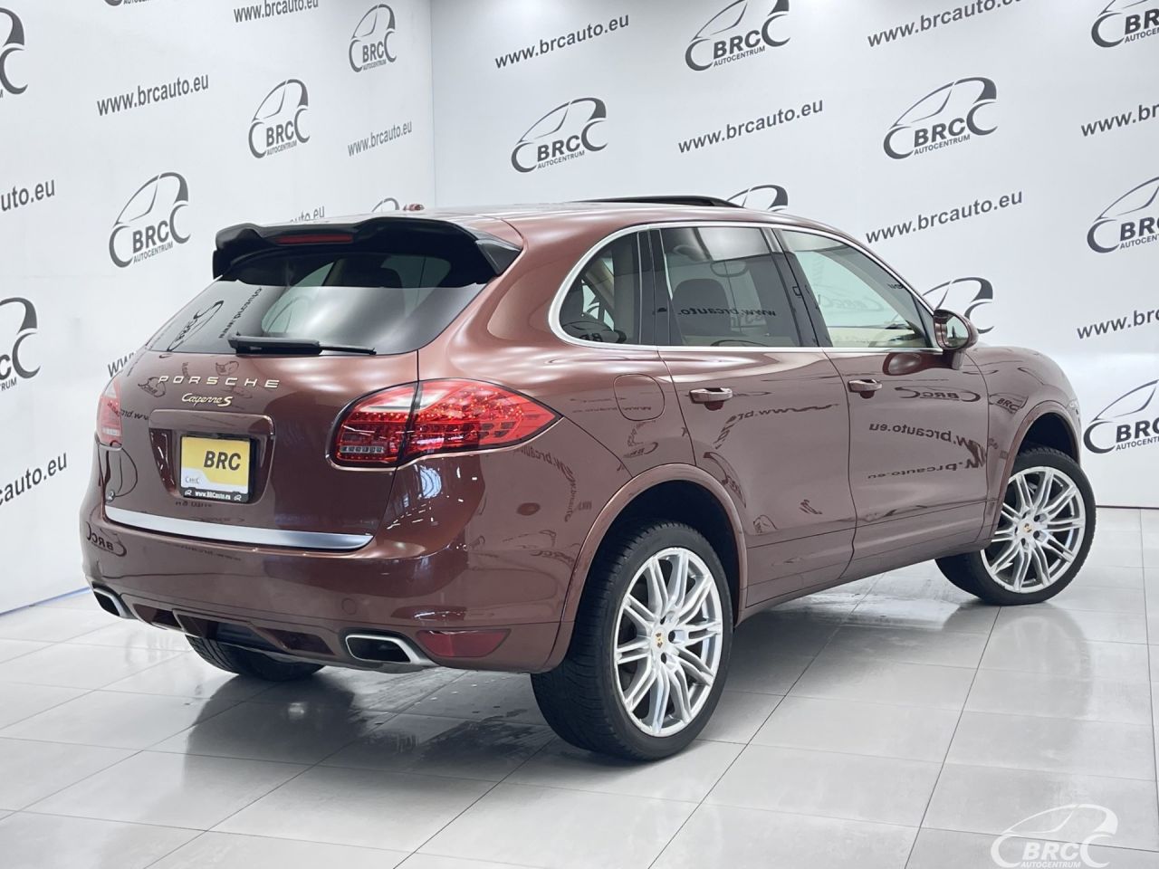 Porsche Cayenne | 1