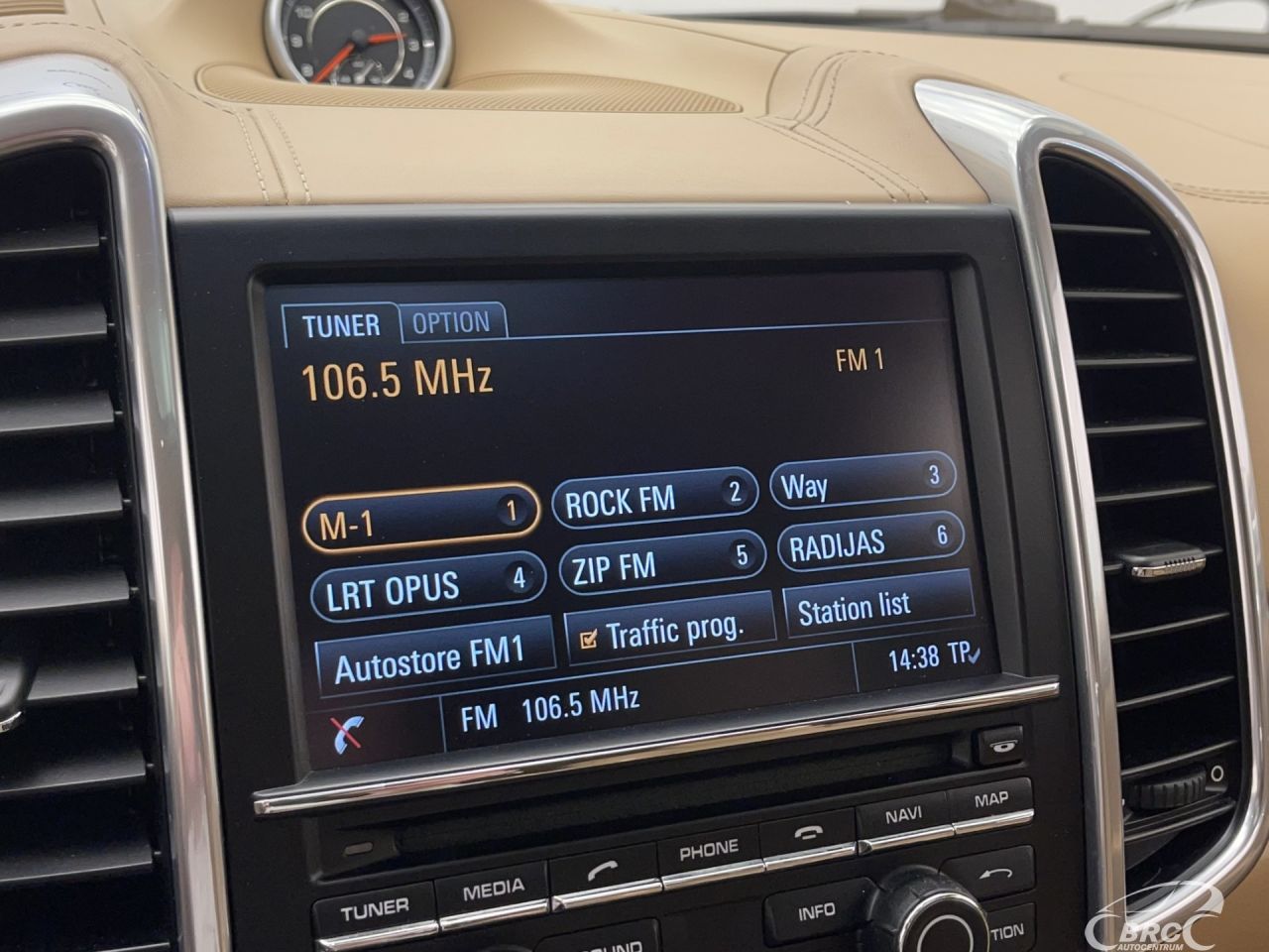 Porsche Cayenne | 38