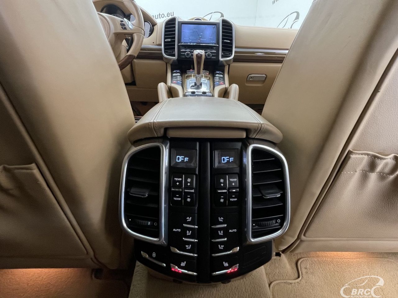 Porsche Cayenne | 14