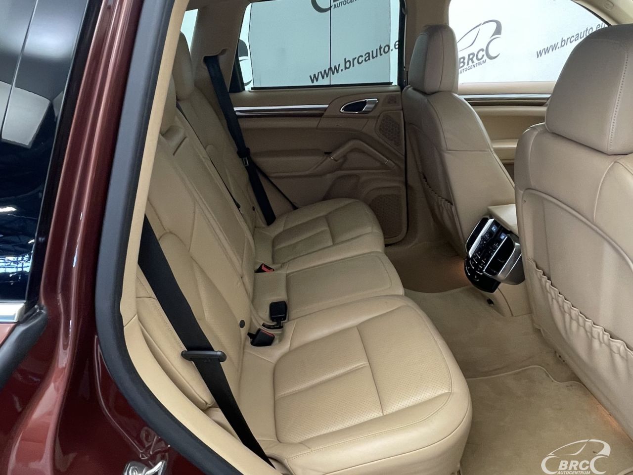 Porsche Cayenne | 11