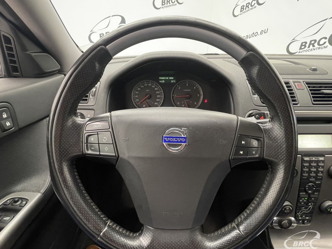 Volvo V50 | 48
