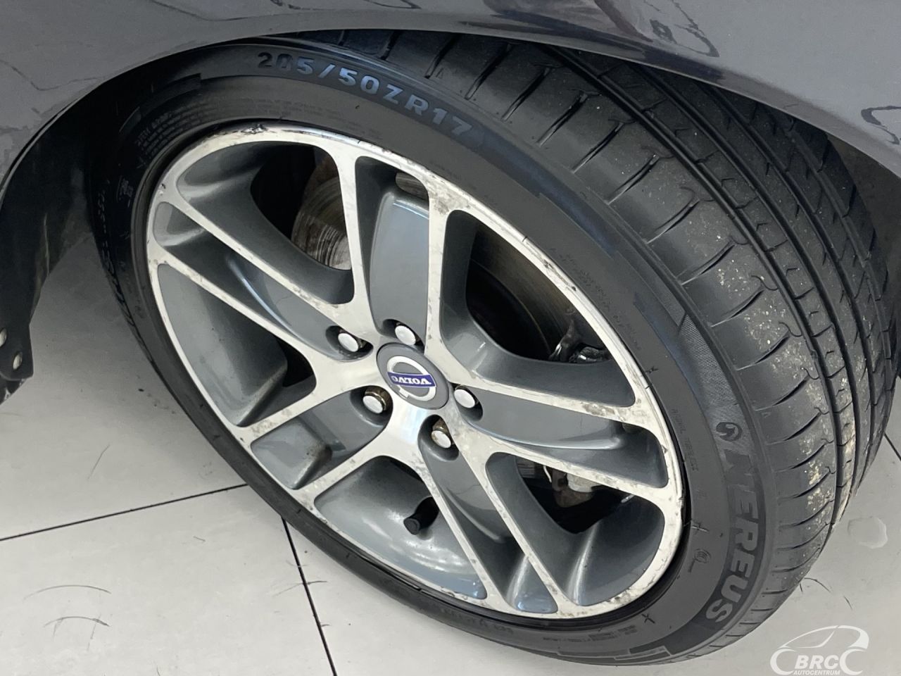 Volvo V50 | 25
