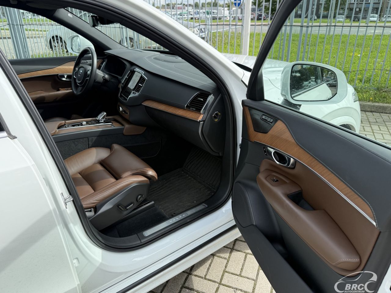 Volvo XC90 | 2