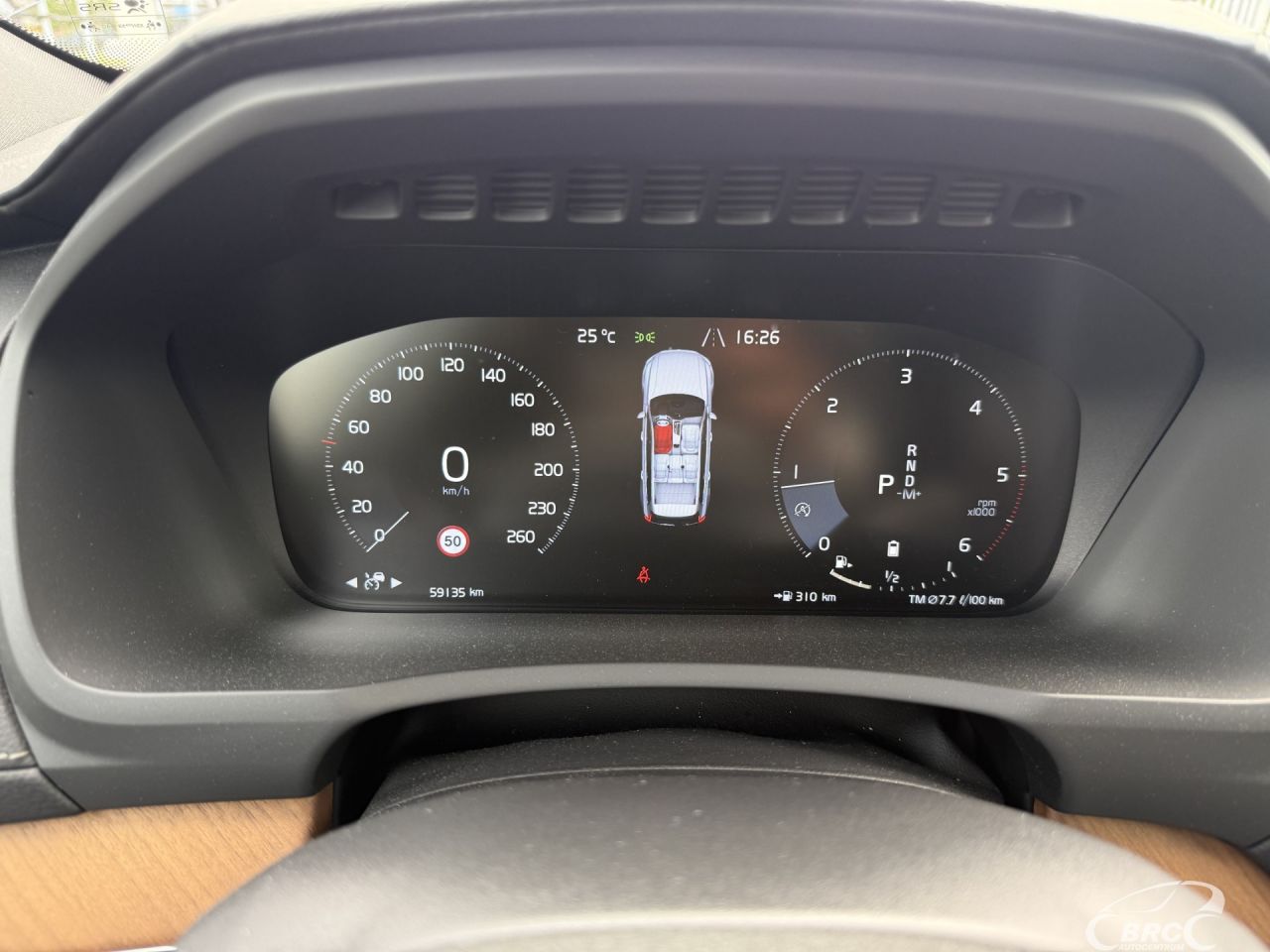 Volvo XC90 | 13