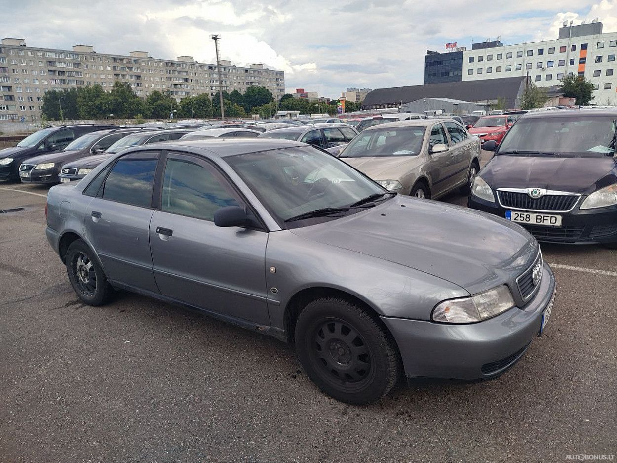 Audi A4, 1.9 l., Седан