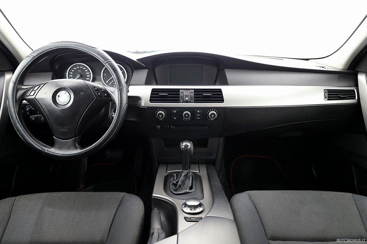 BMW 525 | 4