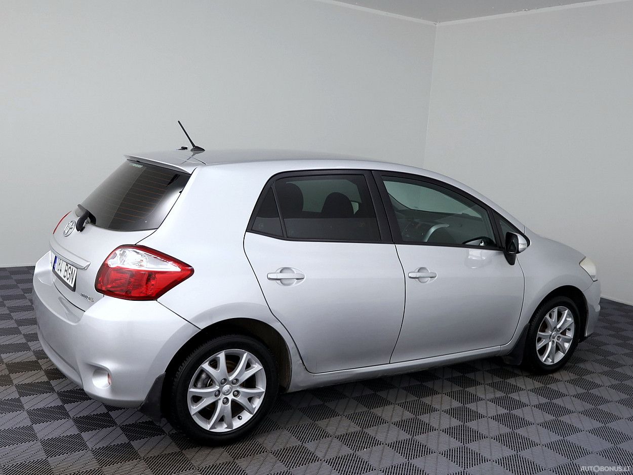 Toyota Auris | 2