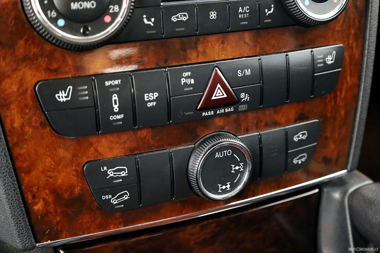 Mercedes-Benz ML320 | 7