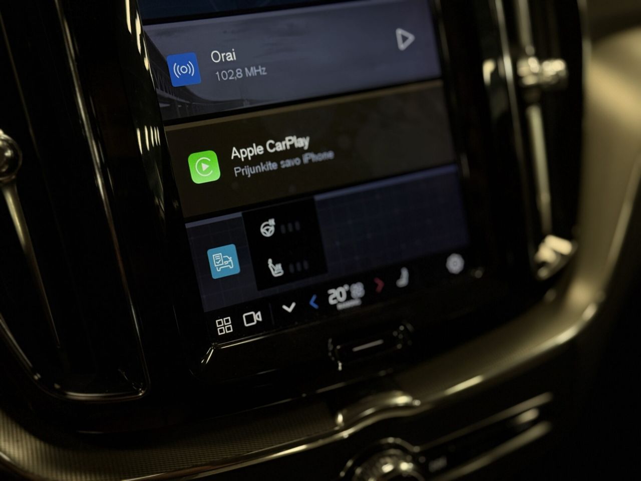 Volvo XC60 | 14