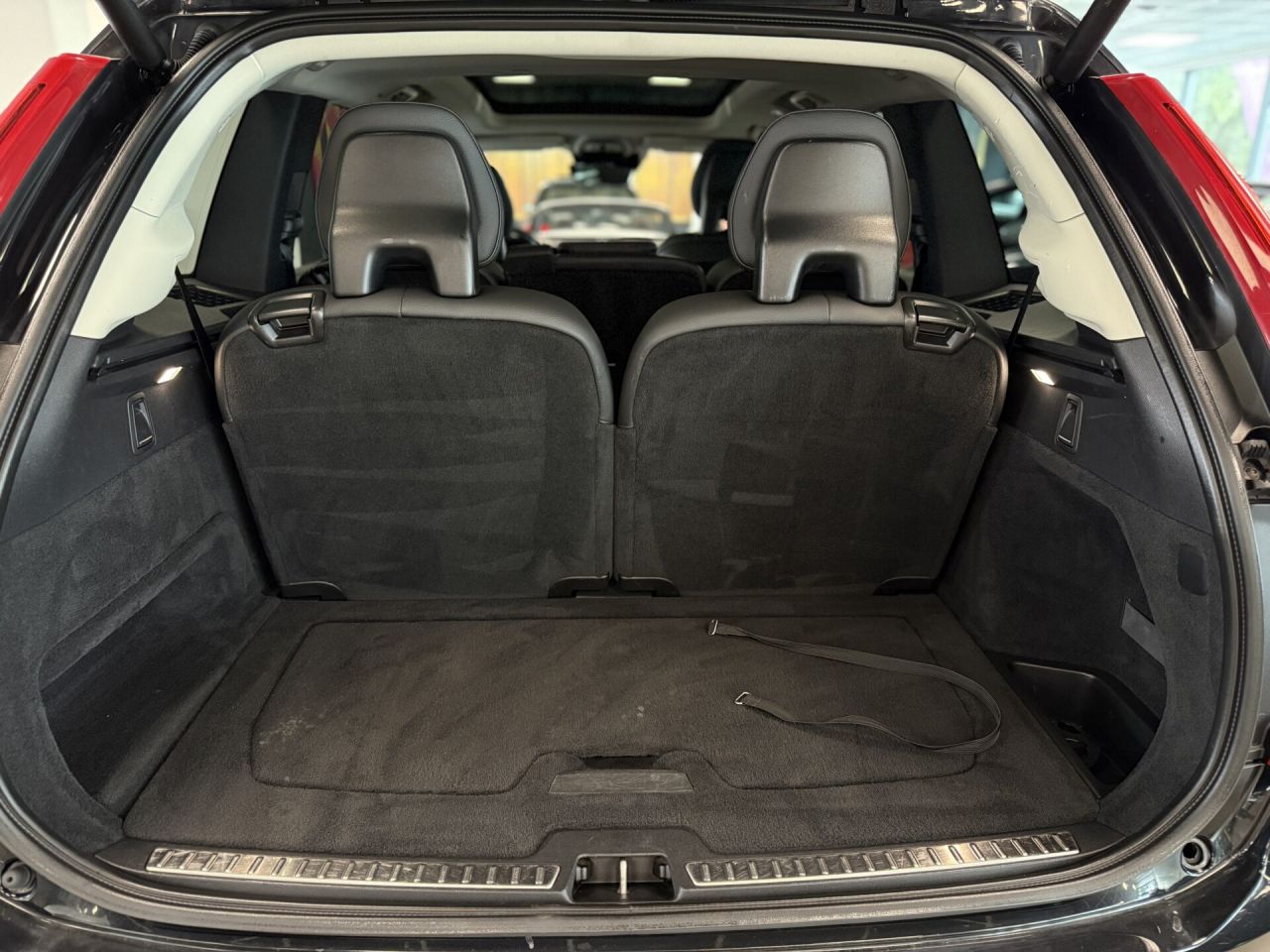 Volvo XC90 | 19