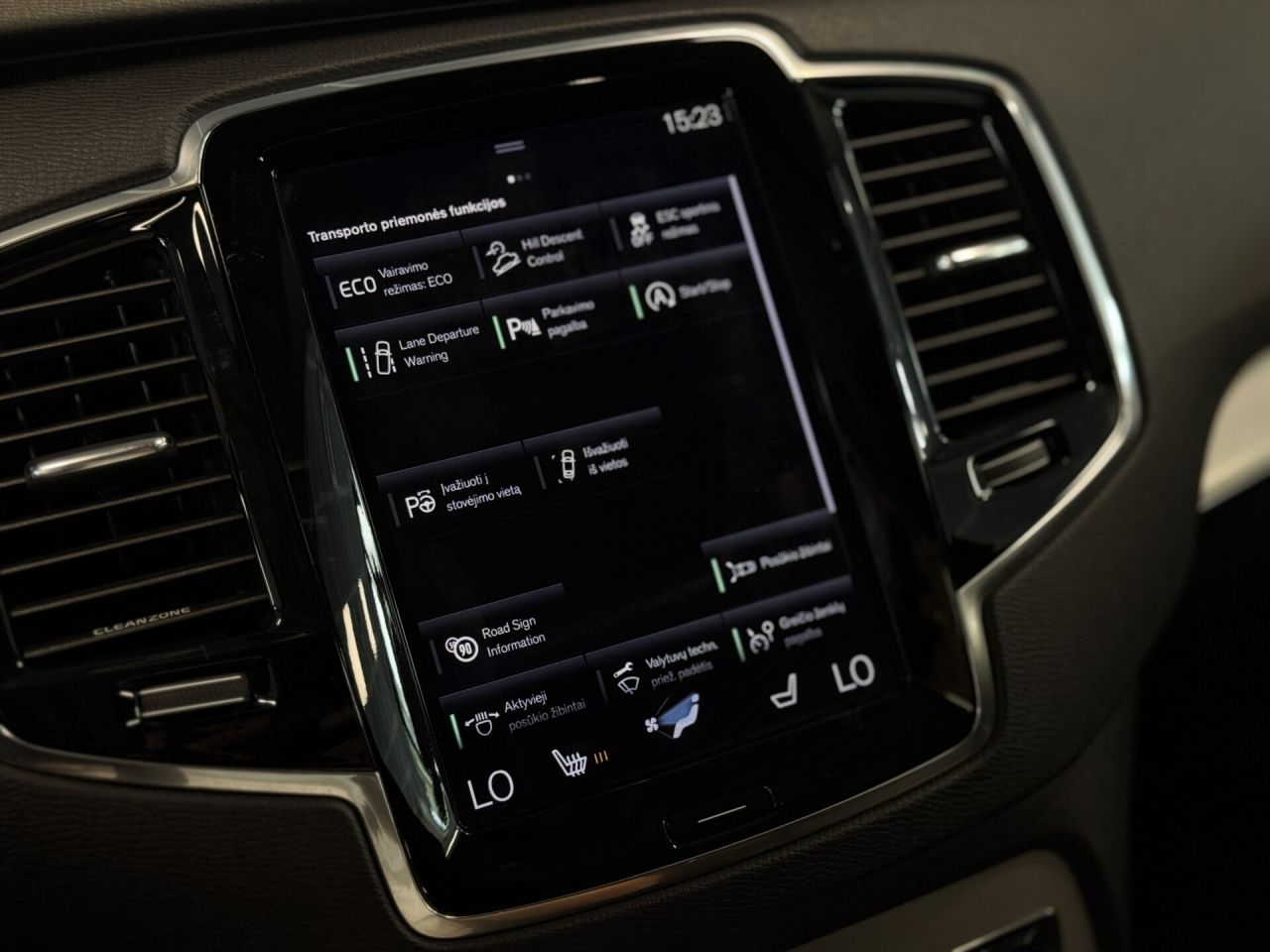 Volvo XC90 | 5