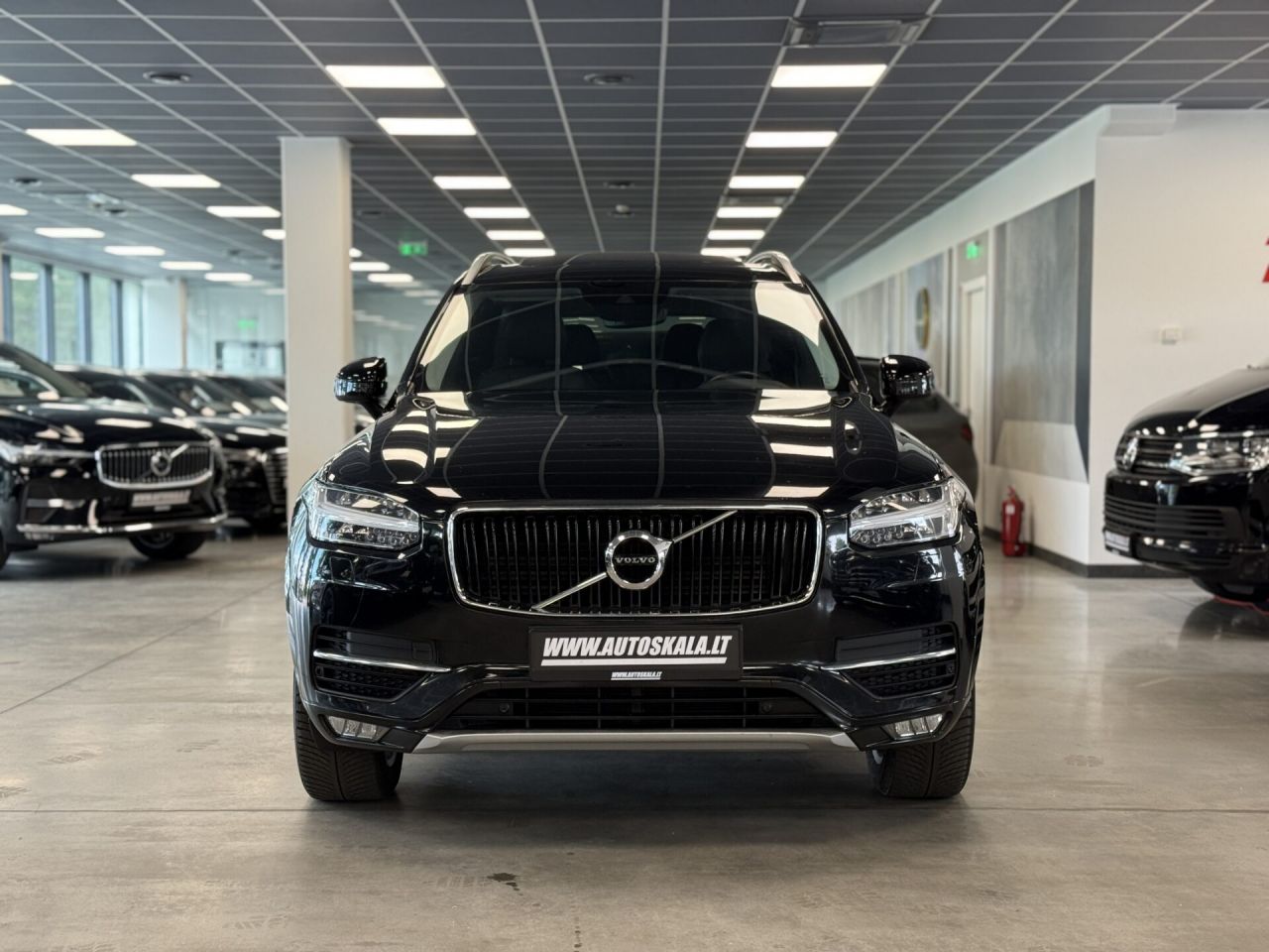 Volvo XC90 | 37