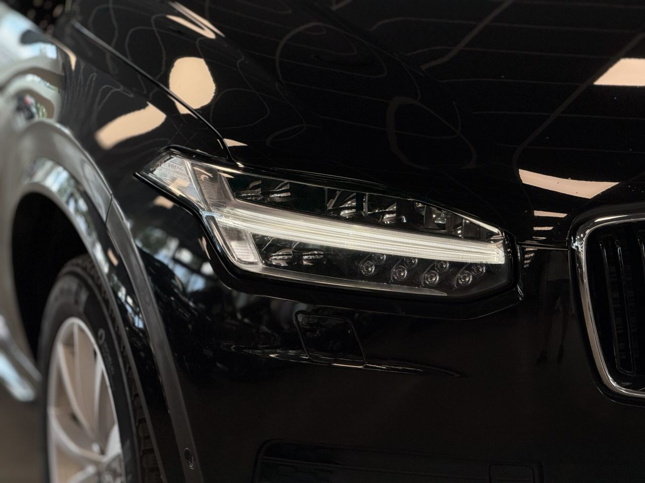 Volvo XC90 | 26