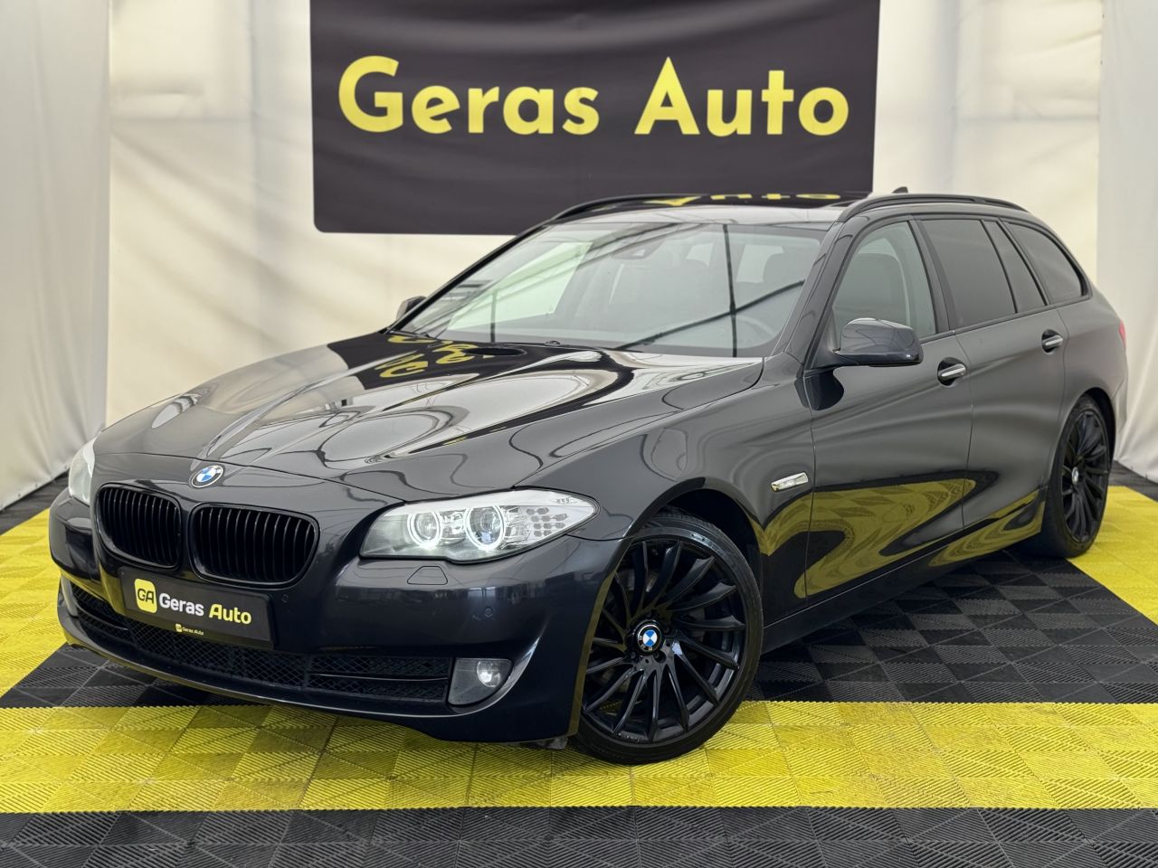 BMW 520, Универсал