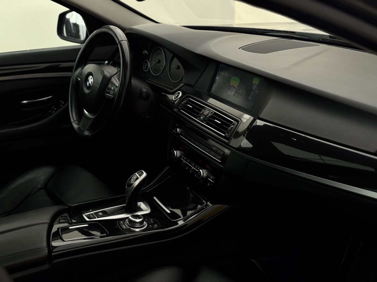 BMW 520 | 13