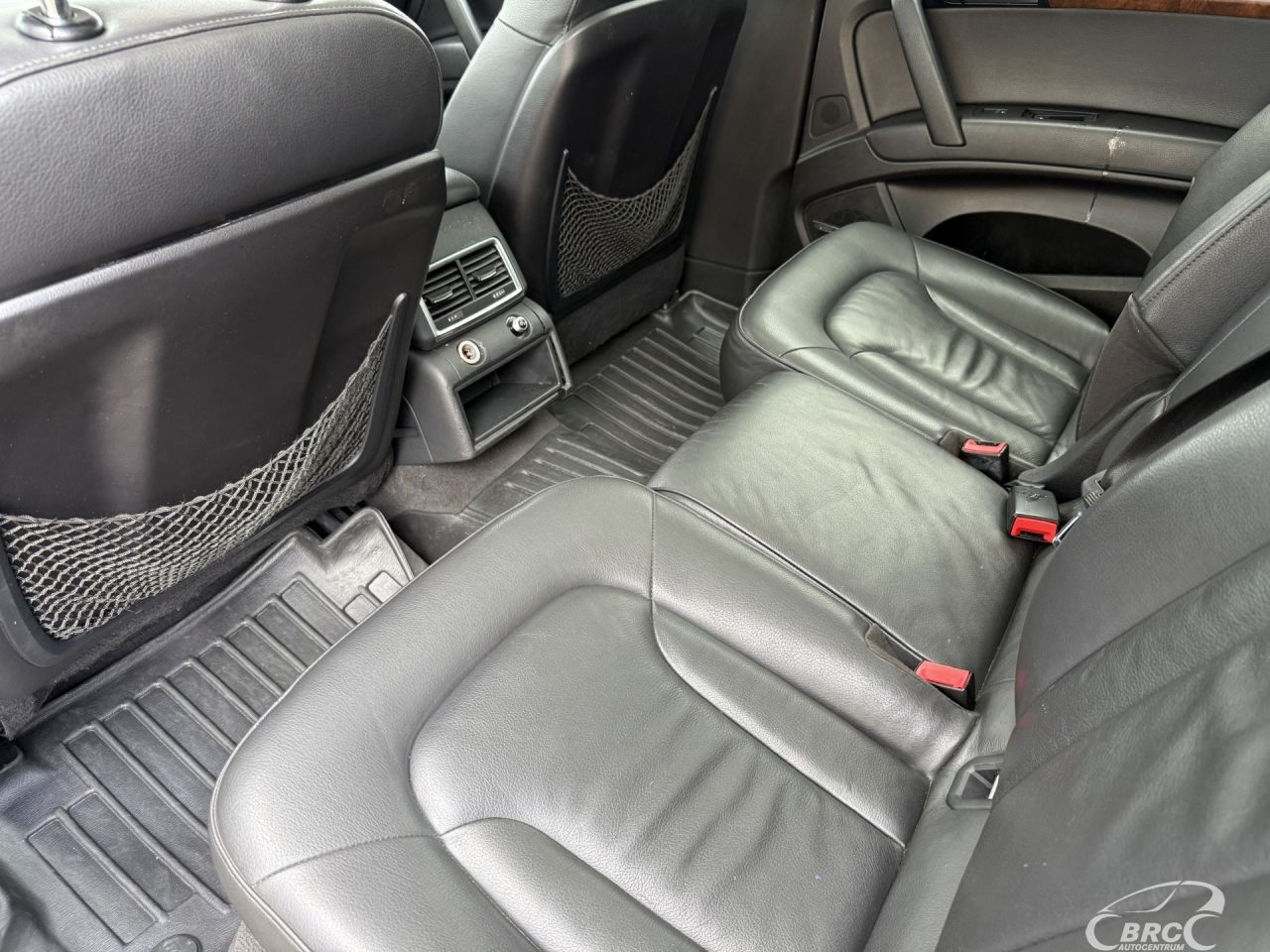 Audi Q7 | 15
